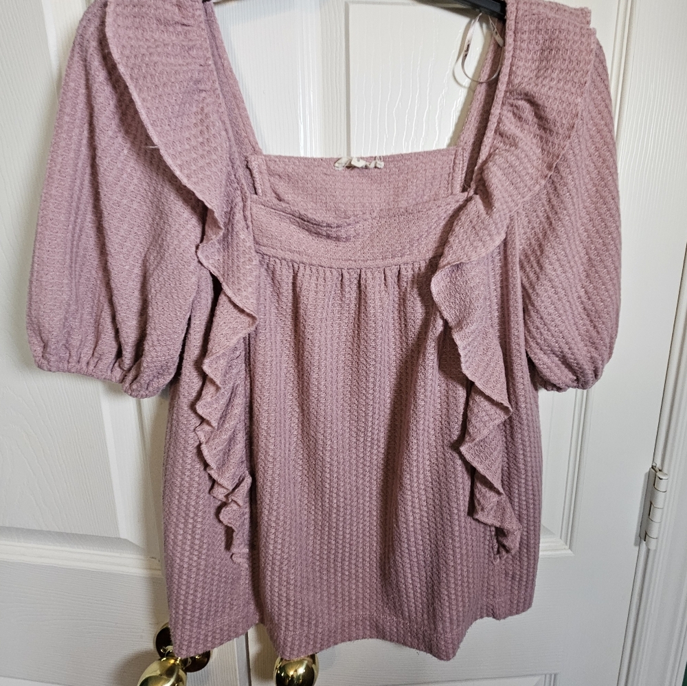 In loom Pink Ruffle Top - Picture 4 of 14
